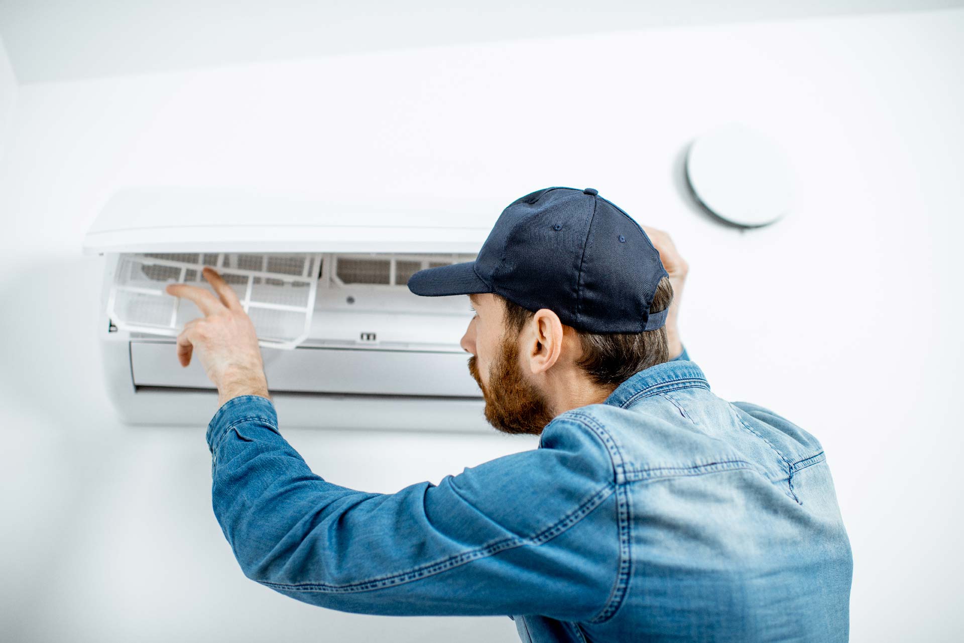 Do These Tips to Prolong the Life of Your Air Conditioning Unit
