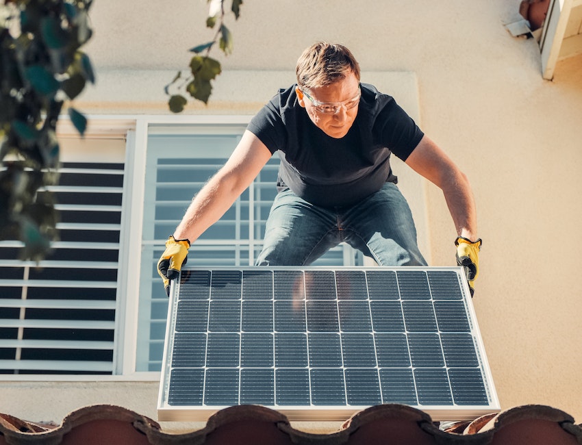 Harnessing the Sun: The Rise of Solar Panel Installers in Wakefield